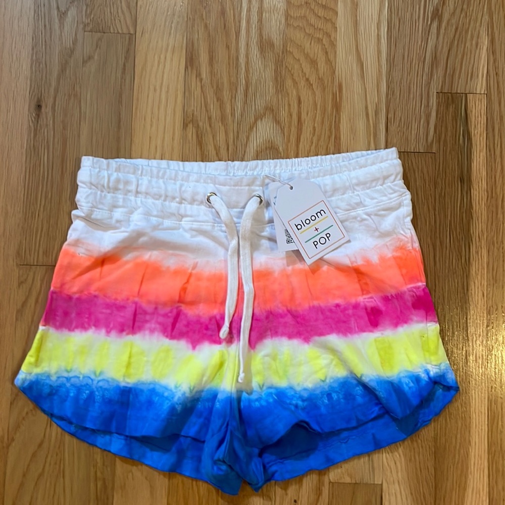 NWT Bloom + Pop Girl’s Sz. Large Shorts Rough Edges